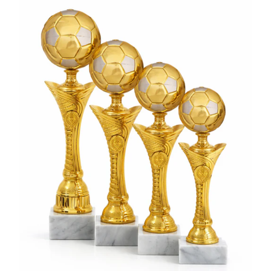 Trofeu fotbal Seria 3958 disponibil in mai multe dimensiuni