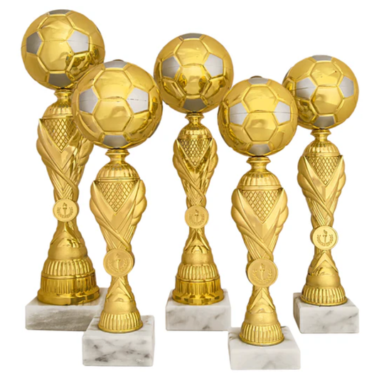 Trofeu fotbal Seria 39592 disponibil in mai multe dimensiuni